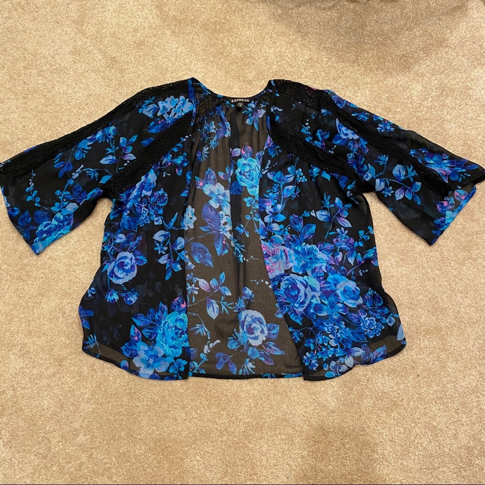 Floral Komono
